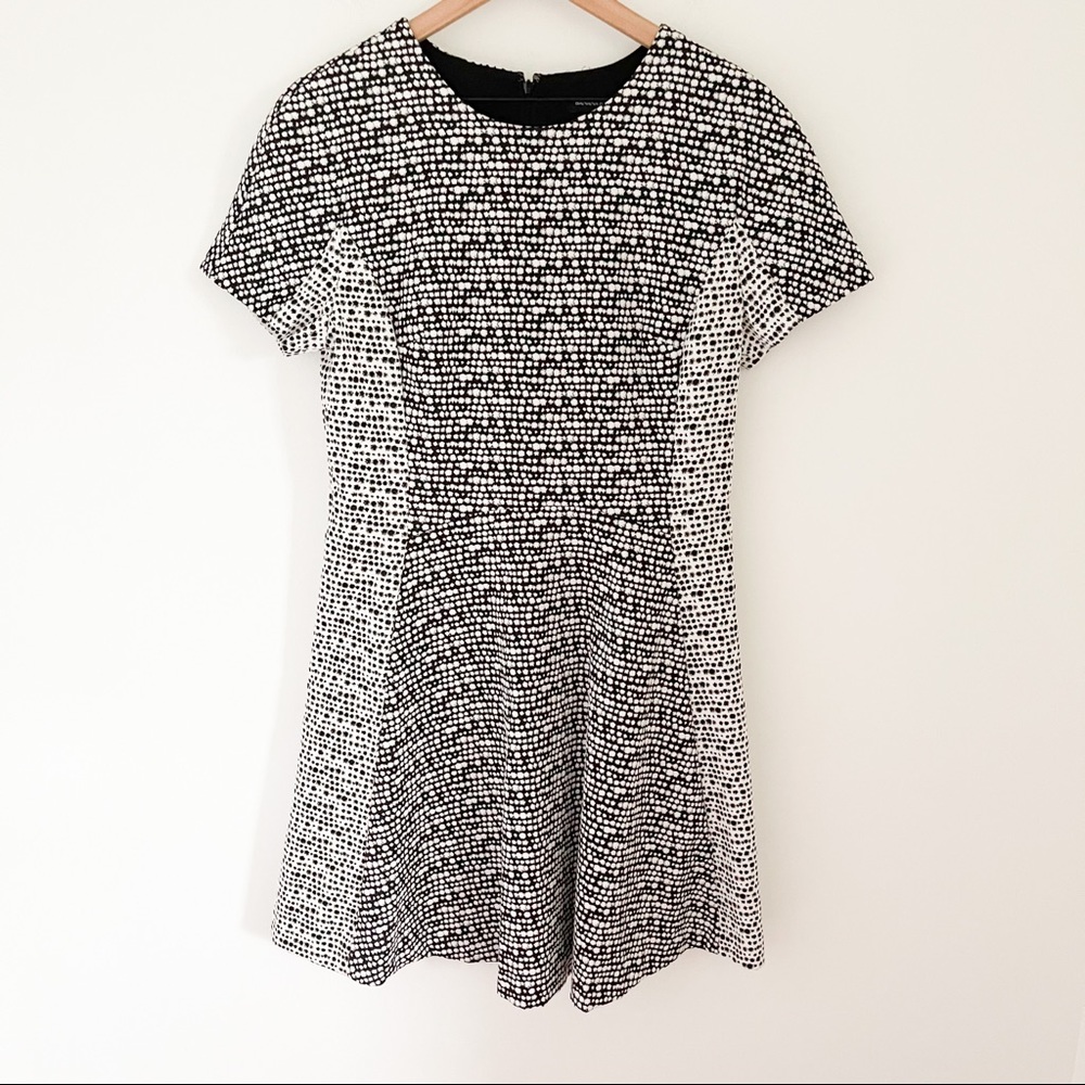 NWT Banana Republic Fit & Flare Dress Black White